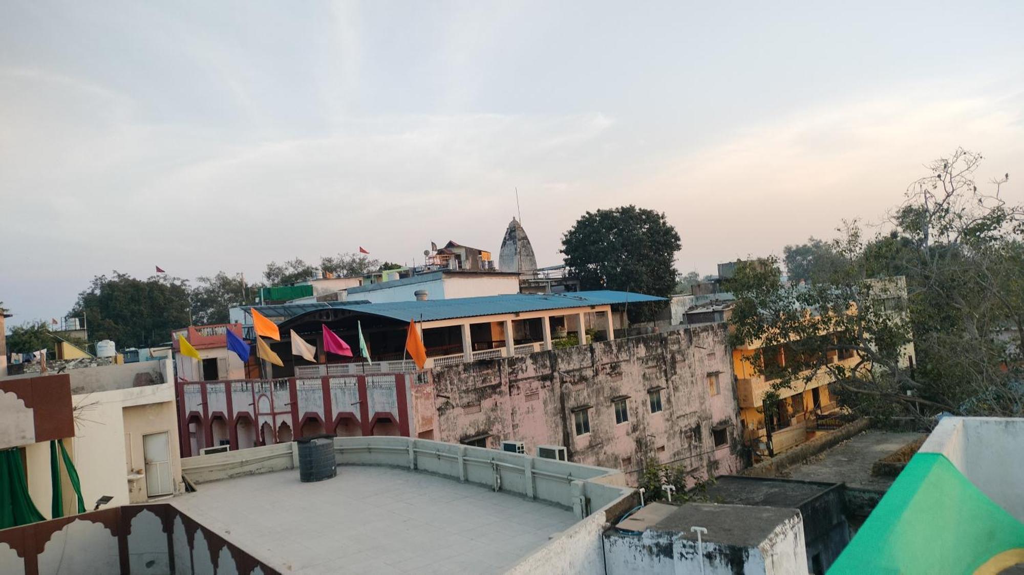 Kailash Kuti Guest House Ujjain Buitenkant foto